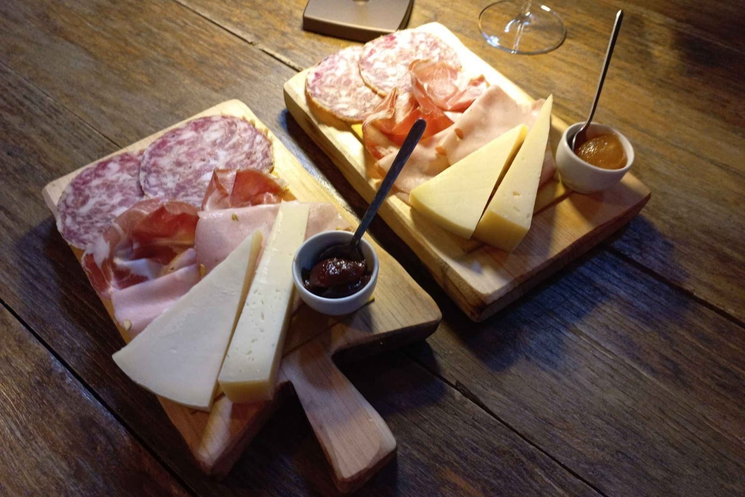 Prosecco-bakkerne: Dagstur fra Venedig og Treviso: 2 vingårde