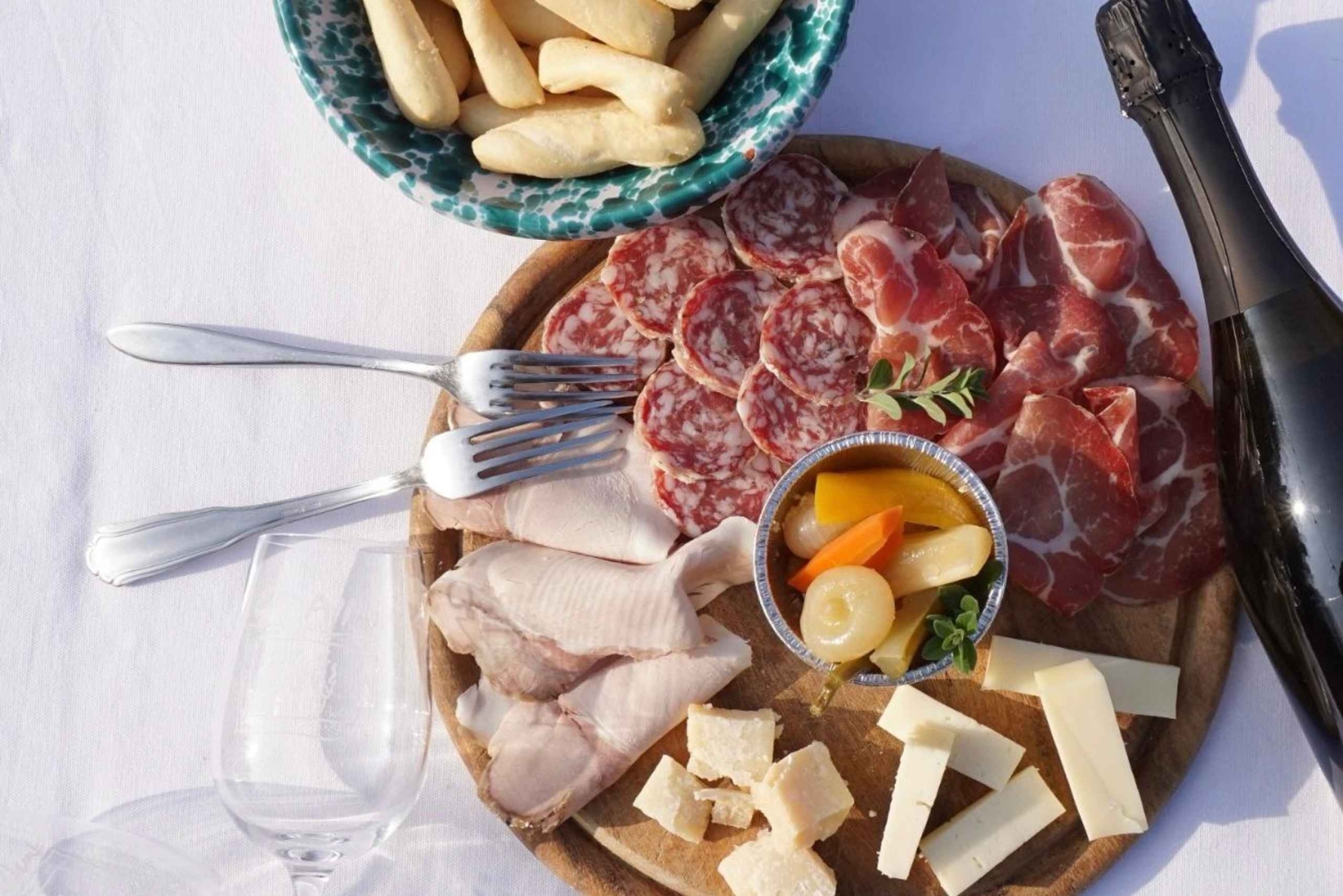 Prosecco Hills Private Tour All inclusive. 2 wineries+lunch