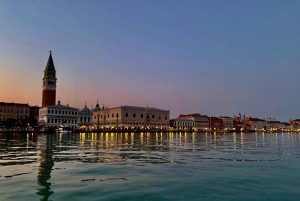 Punta Sabbioni - Venedig bei Sonnenuntergang: Bootstour mit Aperitif