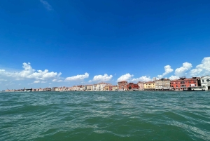 Punta Sabbioni - Venedig bei Sonnenuntergang: Bootstour mit Aperitif