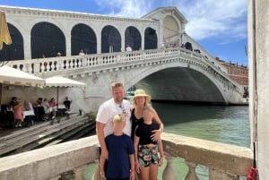 Ravenna Port: Transfer to Venice with Tour and Gondola Ride