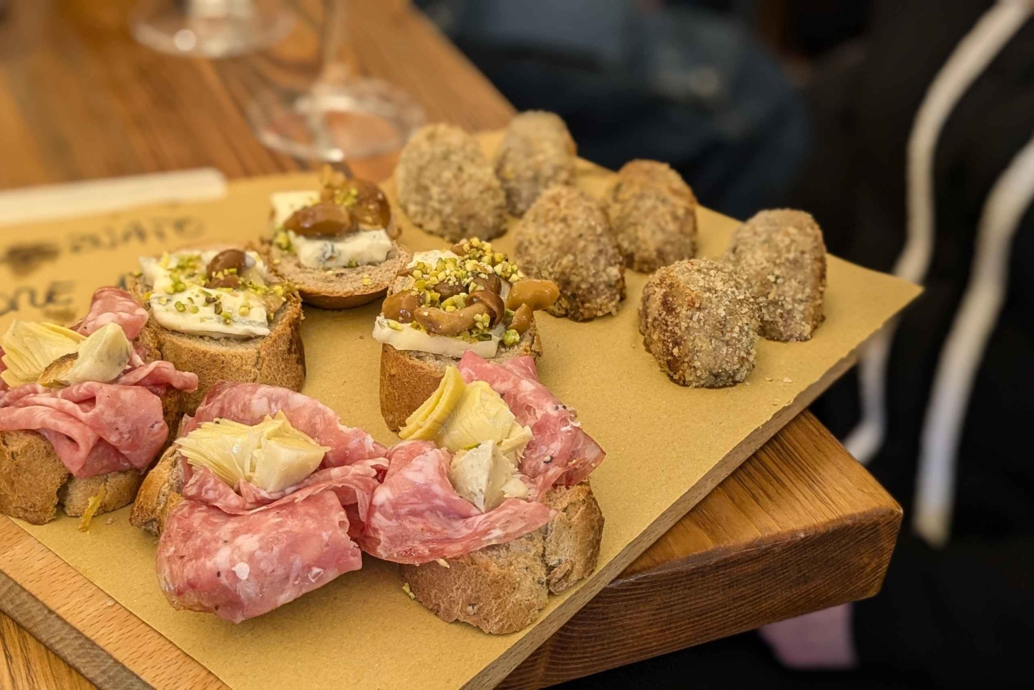 Rialto Street Food Tour & Stories: A Taste of Venice