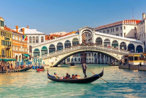 Private Gondola: Basilica della Salute & Secret Canals