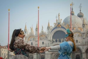 Sesión de fotos romántica para parejas en Venecia