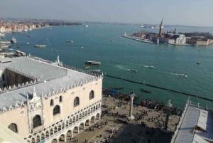 From Rome: Full-Day Small Group Tour to Venice by Train