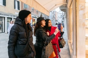 Shopping in Venice with a Personal Stylist