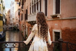 Stylish Photoshoots in Venice