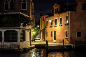 Venice: Sunset Gondola Ride and Ghosts Walking Tour