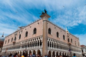 Venezia: Markusbasilikaen, Dogepalasset og Murano-tur