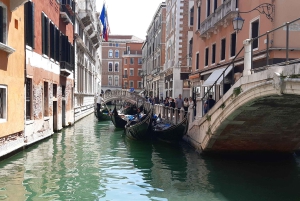 Ajaton Venetsia: Kattava kaupunkikierros paikallisen oppaan kanssa