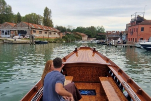 tour of San Marco basin with guided tour of a Murano glass factory