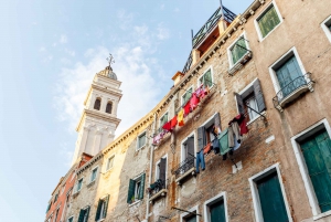 Transfer from a Venice Hotel to Marco Polo Airport