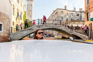 Transfer from a Venice Hotel to Marco Polo Airport