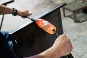 Viaja en el tiempo en Murano con un barco histórico veneciano