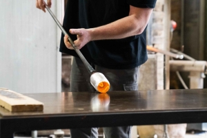 Viaja en el tiempo en Murano con un barco histórico veneciano