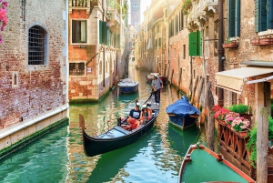 Venetian Dreams VIP: Gondola Ride & Hidden Canals Tour