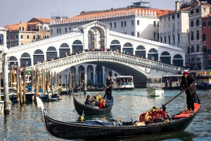 Venetian Dreams VIP: Gondola Ride & Hidden Canals Tour