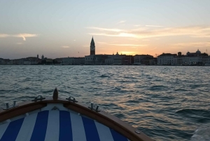 Venedig: Private Tour mit dem Boot nach Murano, Burano und Torcello