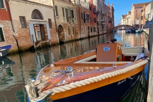 Venedig: Private Tour mit dem Boot nach Murano, Burano und Torcello