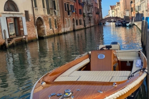 Venedig: Private Tour mit dem Boot nach Murano, Burano und Torcello