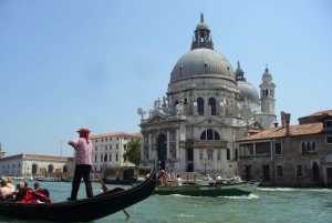 Wenecja: 30-minutowa przejażdżka gondolą po Wielkim Kanale z przewodnikiem
