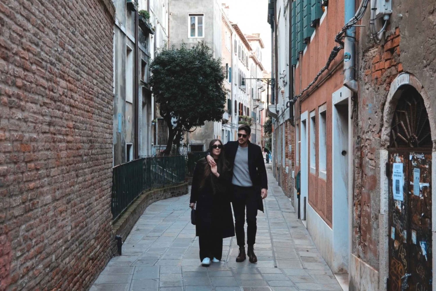 Venice: A Private Session With a Local Videomaker