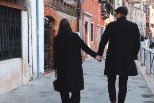 Venice: A Private Session With a Local Videomaker