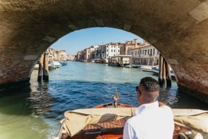 Venice Airport: Private Water Taxi Transfer to/from Venice