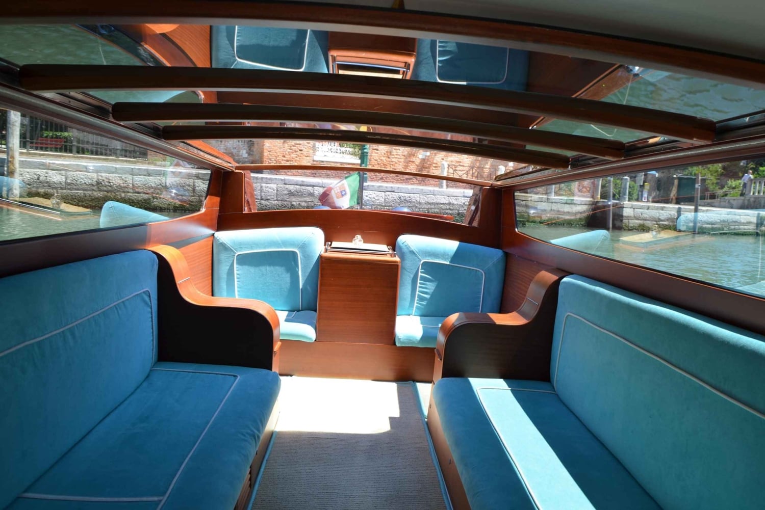 Dall'aeroporto di Venezia agli hotel dell'isola di Venezia