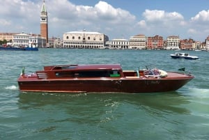 Venice airport to Venice island Hotels