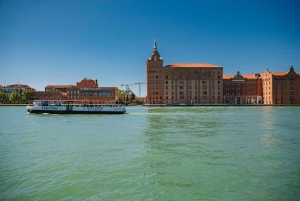 Venice and Murano: Panoramic Boat Tour with Audio Guide