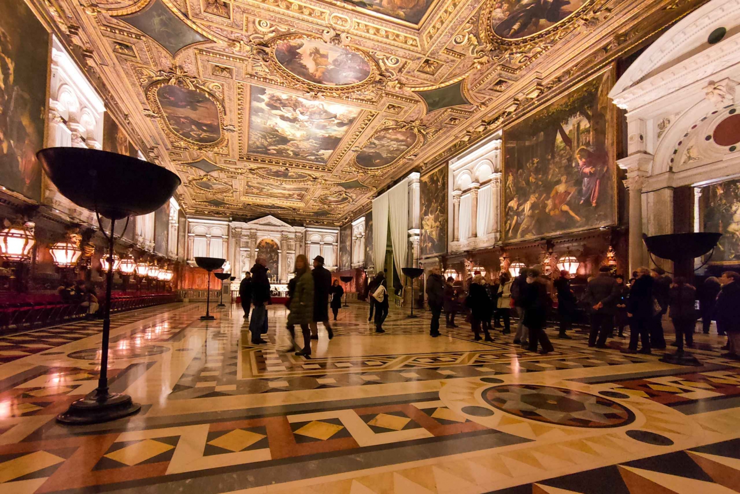 Venice: Basilica dei Frari & Scuola Grande di San Rocco Tour