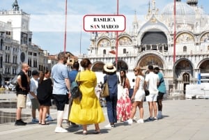 Venedig: Basilica, Dogepaladset, gondoltur med guidet tur