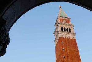 Venezia: Billetter til klokketårnet og San Marco History Gallery