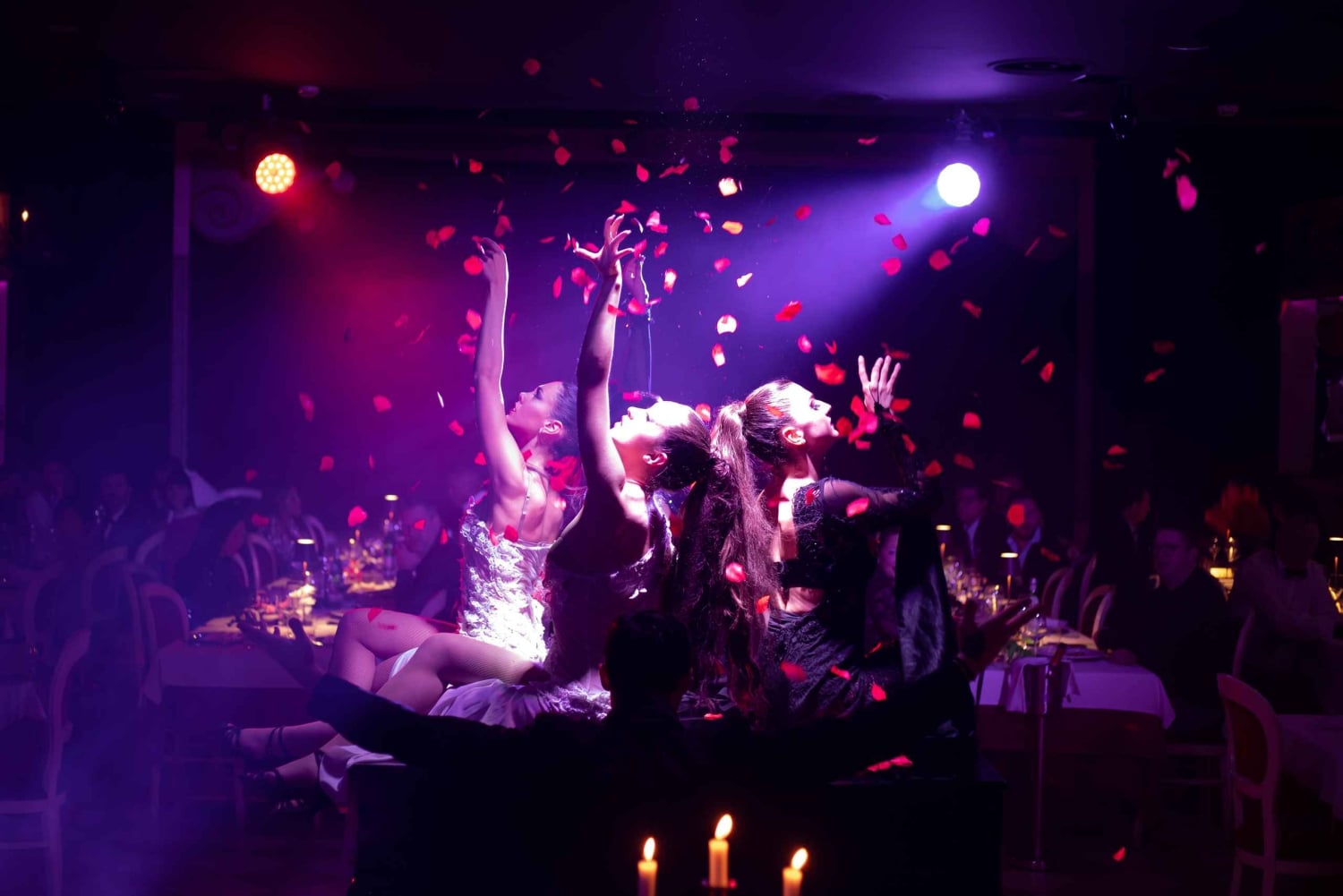 Wenecja: kabaret i kolacja – show Avanspettacolo Venezia ✨