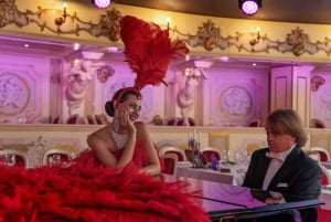 Wenecja: kabaret i kolacja – show Avanspettacolo Venezia ✨