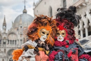 Tour Privado das Tradições do Carnaval de Veneza com Oficina de Máscaras