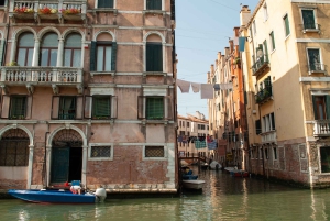 Wycieczka piesza z przewodnikiem po centrum Wenecji, maksymalnie 12 osób