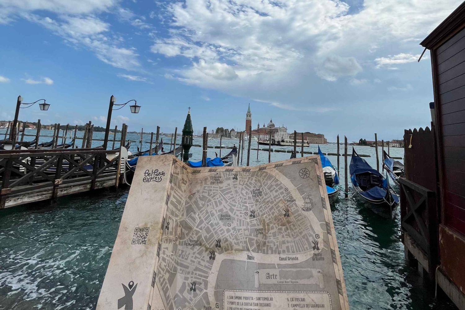 Venice City Escape: 'Hunting for L'Omo dal Capelon'