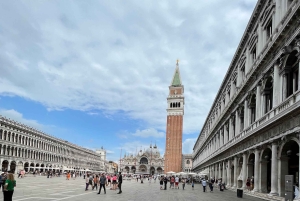 Venice City Escape: 'Hunting for L'Omo dal Capelon'