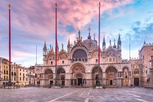 Venice: City Highlights Walking Tour with Optional Gondola