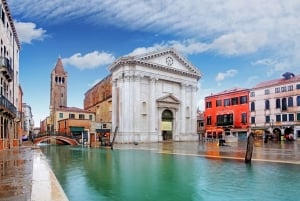 Venice: City Highlights Walking Tour with Optional Gondola
