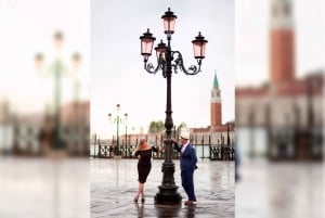 Venice: City Portrait Session with Professional Photographer