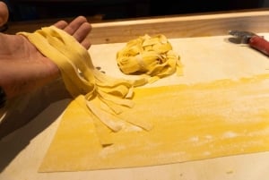 ヴェネツィア：シェフFrancescoによる料理教室と生演奏をお楽しみください