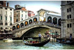 Venice : Discover Venice on hidden Gems Guided Walking Tour