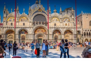 Venice : Discover Venice on hidden Gems Guided Walking Tour