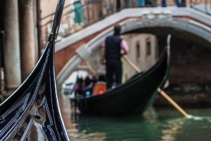 Venice: Doge's Palace and Basilica Tour with Gondola Ride