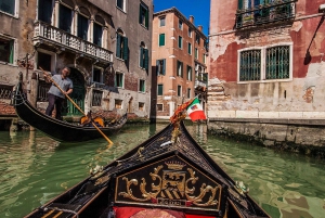 Venice: Doge's Palace and Basilica Tour with Gondola Ride