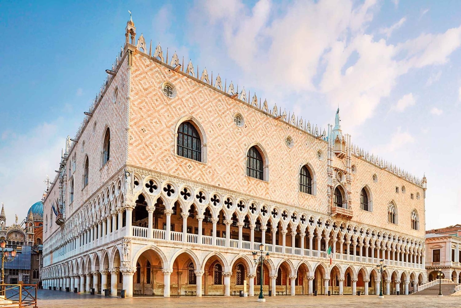 Venice: Doge's Palace and St. Mark's Guided Tour with Entry