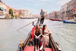 Venedig: Tur til Dogepaladset og Markuspladsen med gondoltur